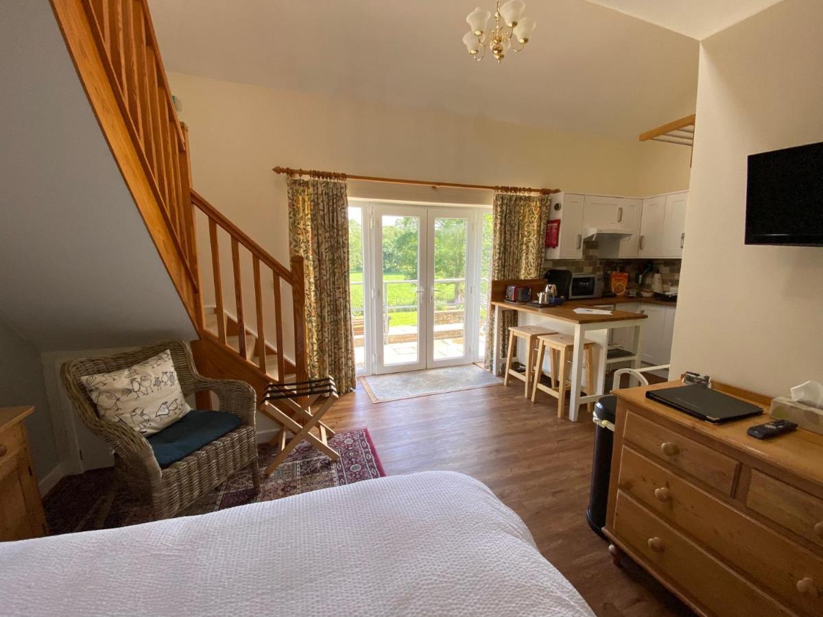 Millbrook Bed & Breakfast Пенистоун Екстериор снимка